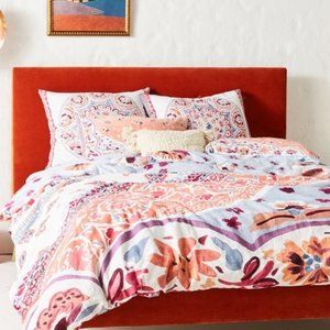 F/Q Anthropologie Altura Duvet & Shams